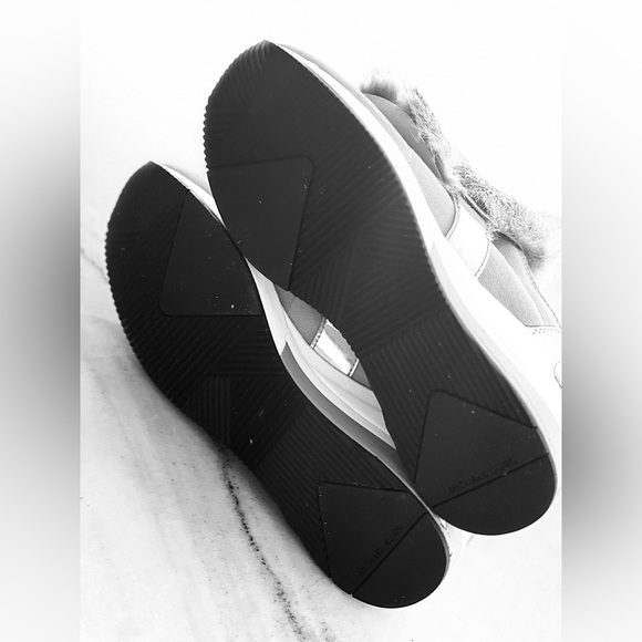 Platform Maven Wedge Fur Sneakers by Michael Kors Size 7.5 (38) - Picture 10 of 10